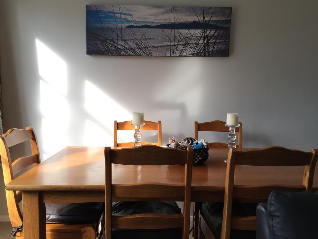Te Moana Bed & Breakfast Panzió Waikanae Kültér fotó